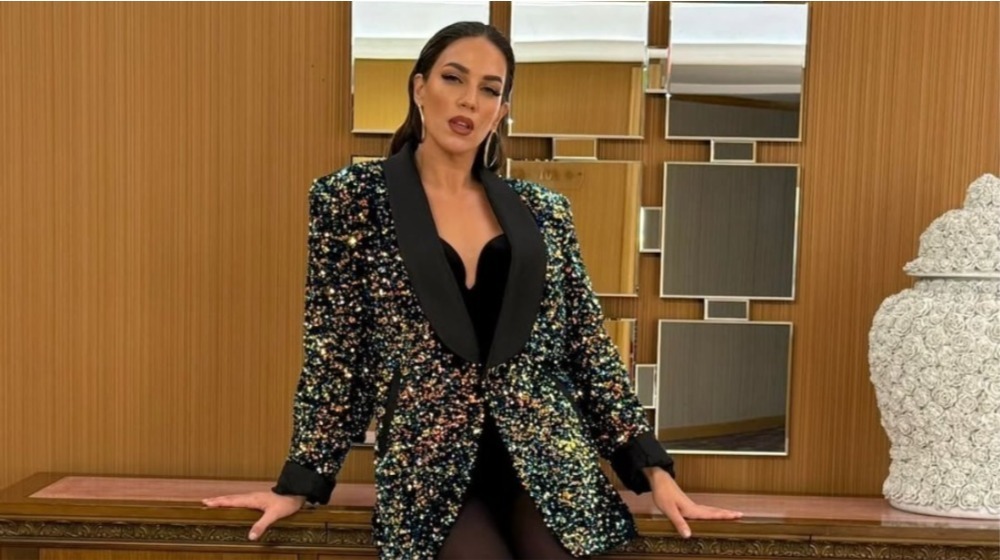 Κατερίνα Στικούδη: «Δεν βλέπω διαφορετικές ή περίεργες συμπεριφορές από άλλες μαμάδες στο σχολείο» [βίντεο]